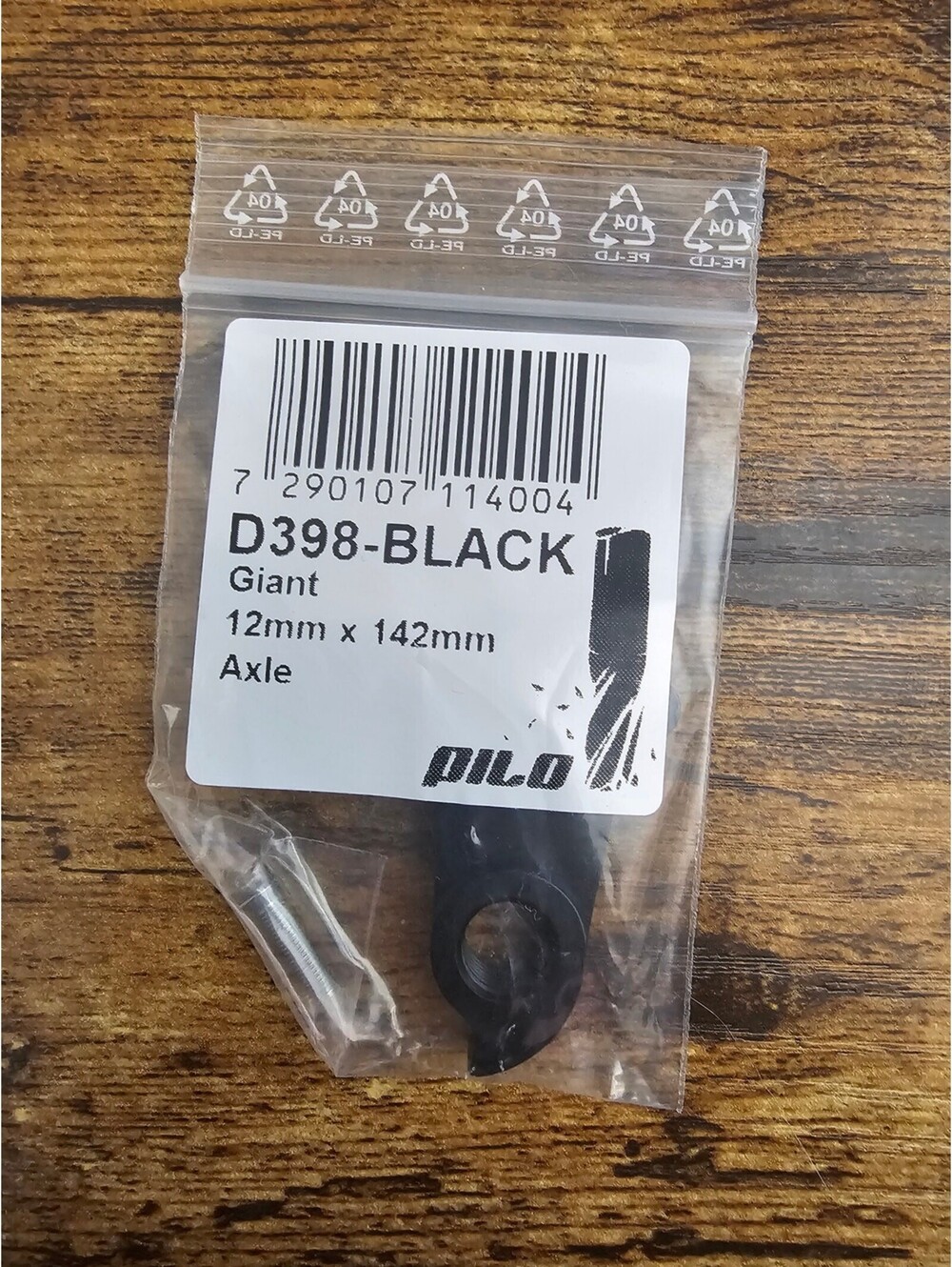 NEW Bicycle Bike Derailleur Hanger Pilo D398 Black Giant 12mm x 142mm Axle
